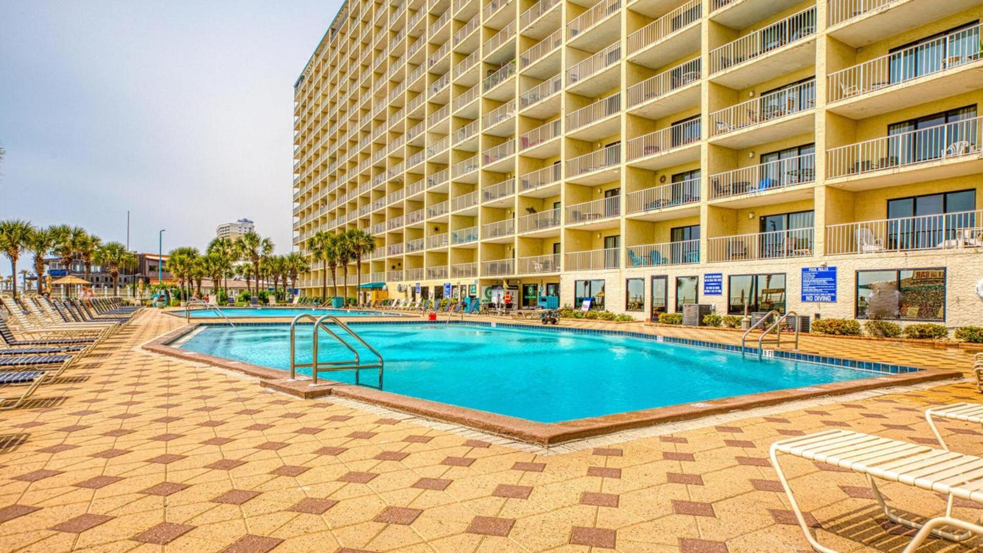 Apartment Oceanfront #1125 At Summit *